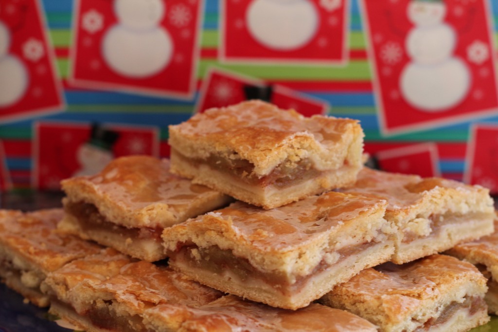 Apple Squares & Xmas 2010 090