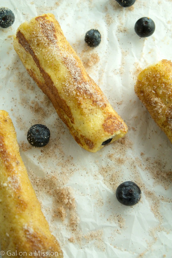 Blueberry-French-Toast-Roll-Ups-9-9