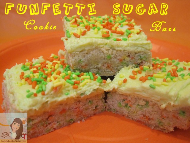 Lady-Behind-The-Curtain-Funfetti-Sugar-Cookie-Bars-1-640x480