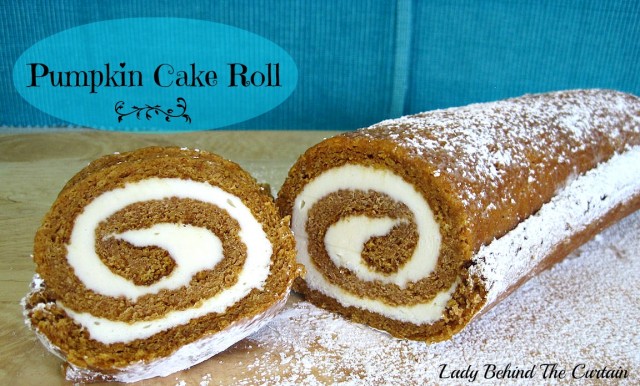 Lady-Behind-The-Curtain-Pumpkin-Cake-Roll-11-640x386