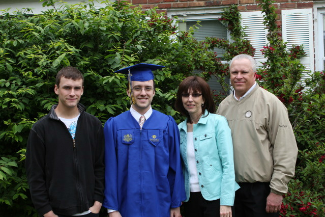 MatthewsGraduationHofstra2011007-1