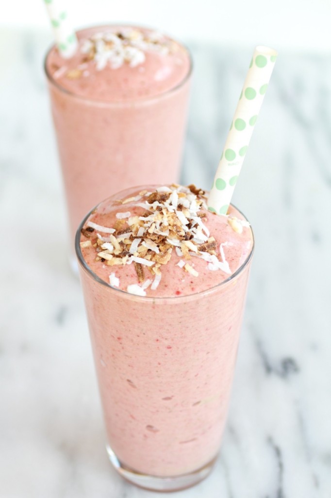 Strawberry-Banana-Colada-Smoothie-4