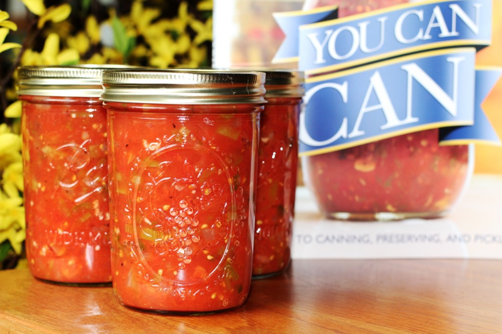 canning salsa 041