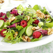 raspberry_walnut_salad