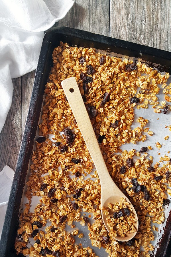 sweet-and-spicy-snack-mix-1